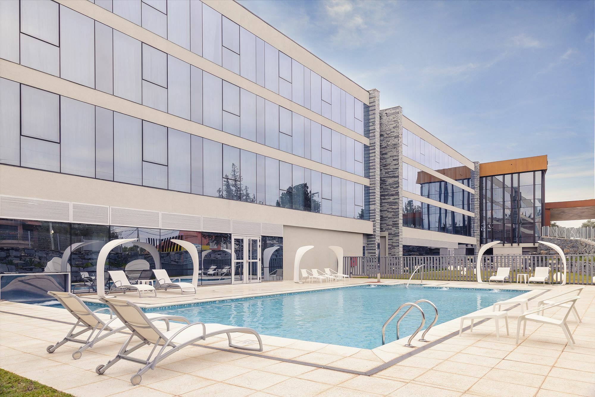 Epic Hotel Merlo Buitenkant foto